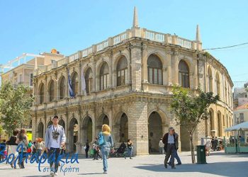 Πασχαλινό παζάρι στο αίθριο της Λότζια